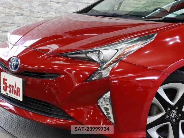 Toyota PRIUS 2016-03 379947-4