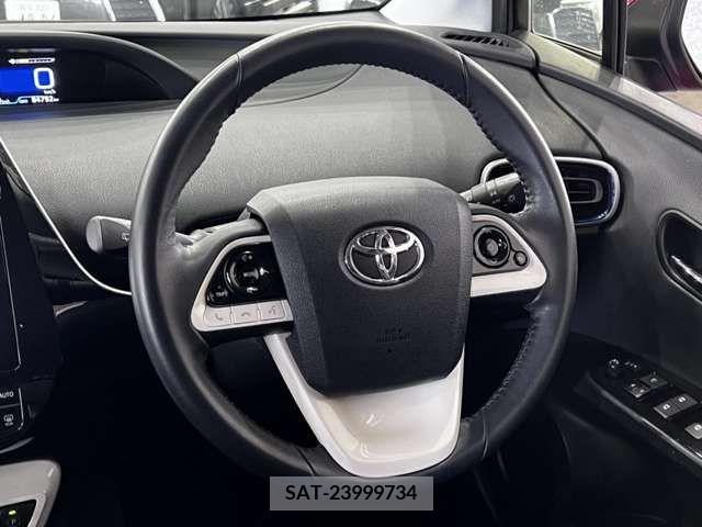 Toyota PRIUS 2016-03 379947-17