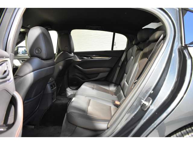 Cadillac CT5 2022-09 14093-14
