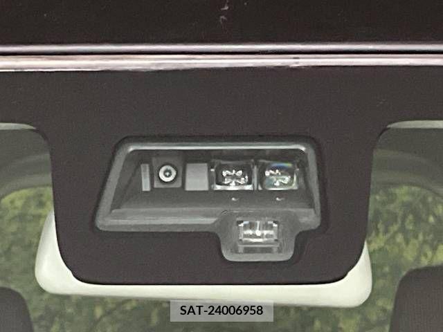 Suzuki SPACIA 2018-10 343974-3