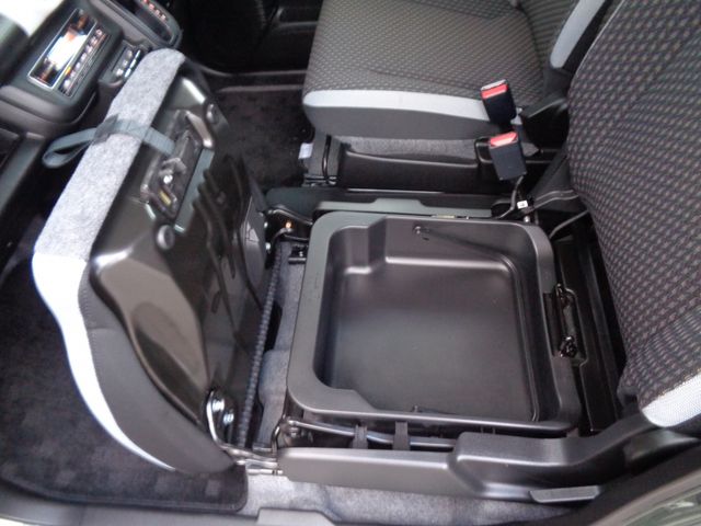 Suzuki HUSTLER 2021-09 184111-27
