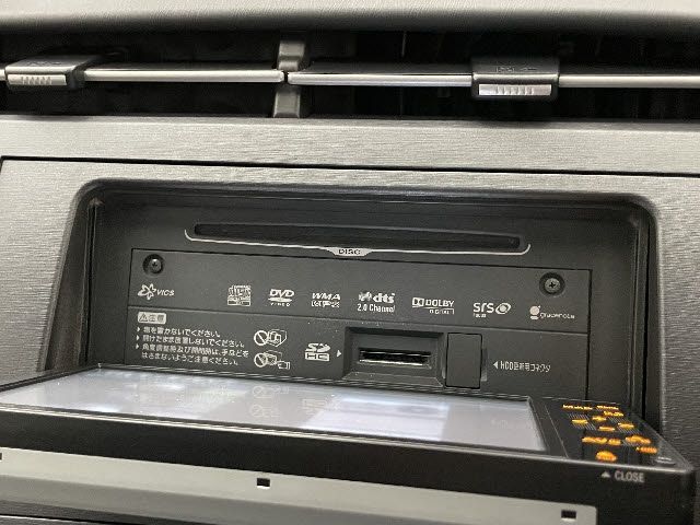 Toyota PRIUS 2010-06 12422-18