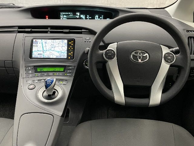 Toyota PRIUS 2010-06 12422-1