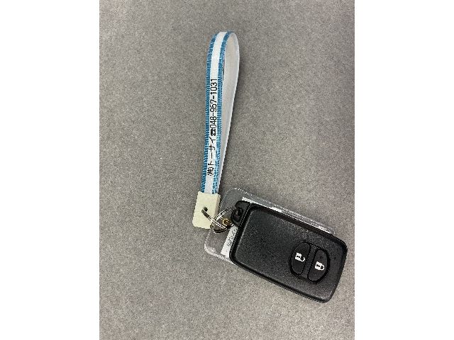Toyota PRIUS 2010-06 12422-26