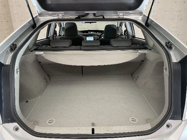 Toyota PRIUS 2010-06 12422-13
