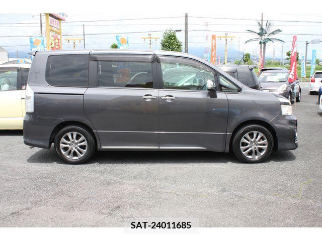 Toyota VOXY 2012-07 347500-3