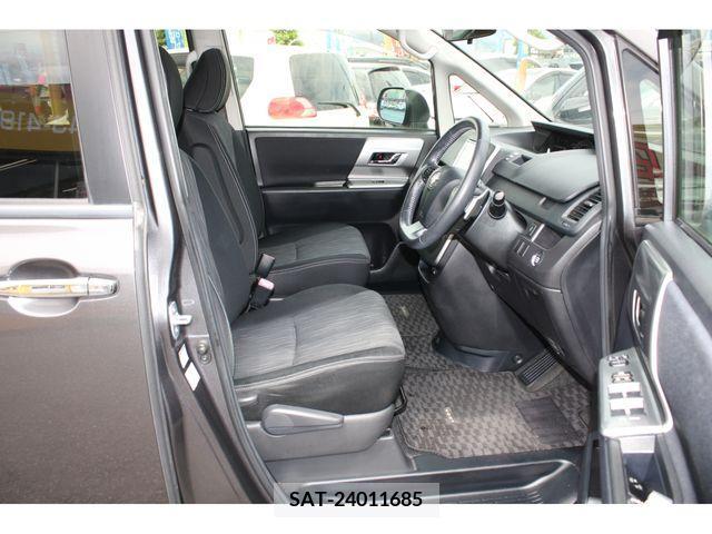 Toyota VOXY 2012-07 347500-14