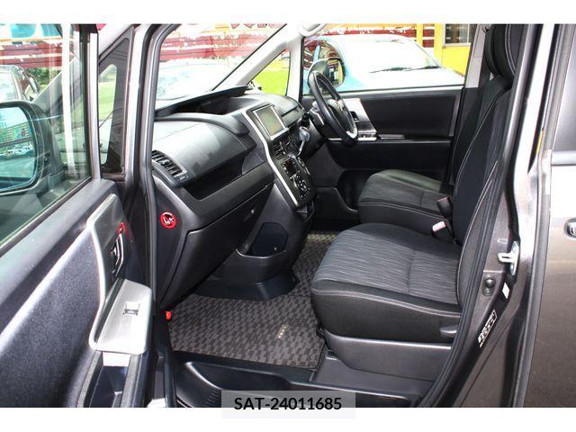 Toyota VOXY 2012-07 347500-15