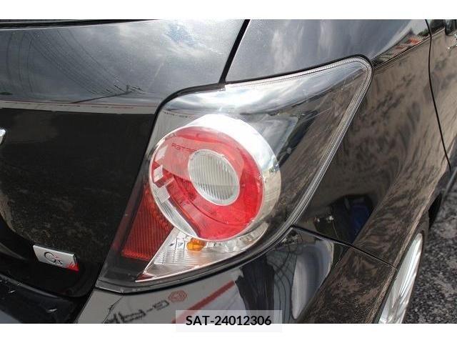 Toyota VITZ 2011-11 313646-10