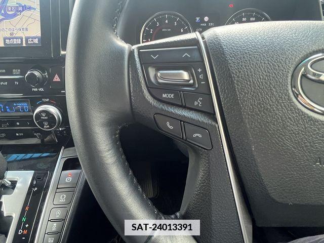 Toyota ALPHARD 2018-01 346285-6