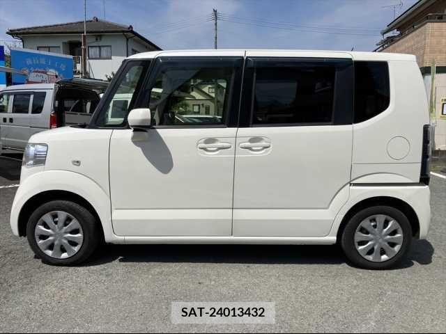 Honda N BOX 2015-03 279446-12