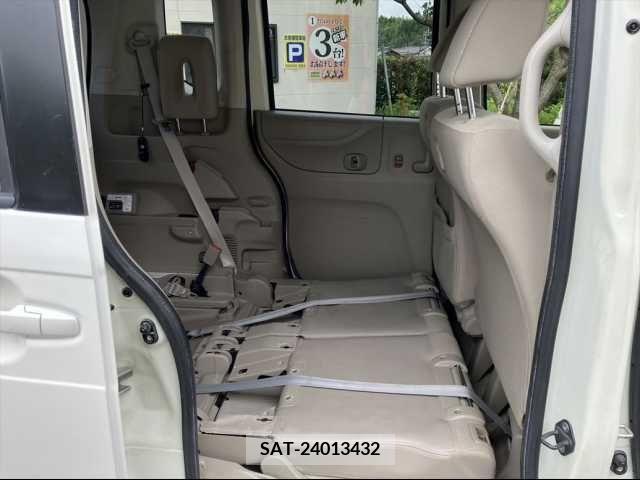 Honda N BOX 2015-03 279446-17
