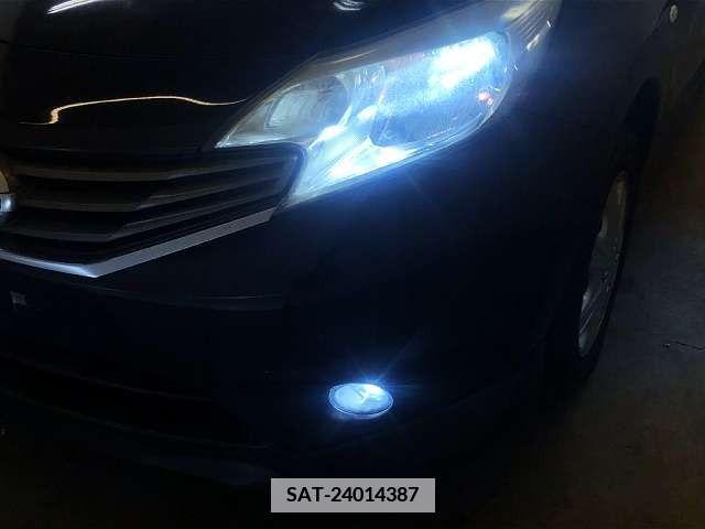 Nissan NOTE 2013-09 365369-3