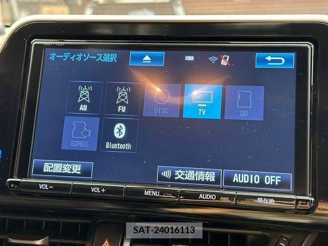 Toyota C-HR 2017-01 295017-2