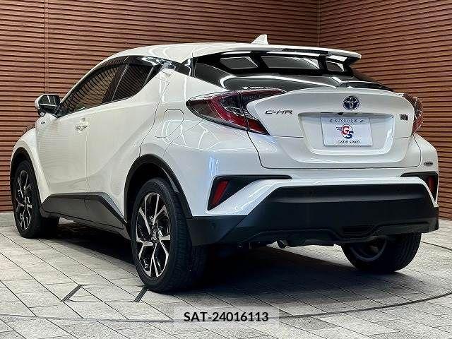 Toyota C-HR 2017-01 295017-15