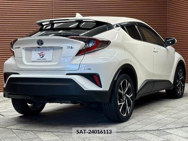 Toyota C-HR 2017-01 295017-16