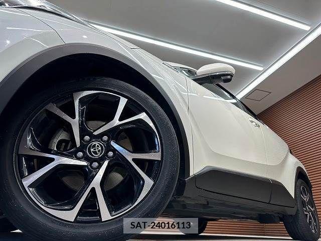 Toyota C-HR 2017-01 295017-18