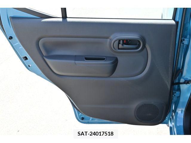 Suzuki ALTO 2023-03 328350-17