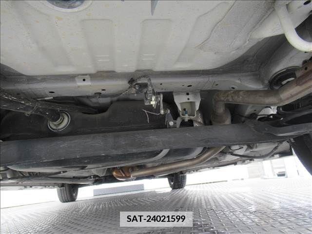 Suzuki SPACIA 2019-07 335437-19