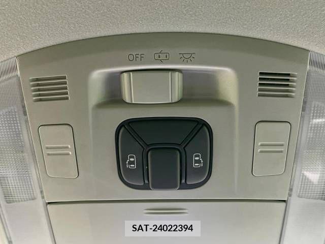 Toyota VELLFIRE 2013-01 288123-2