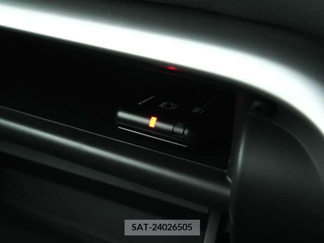 Mitsubishi ECLIPSE CROSS 2023-06 303786-18
