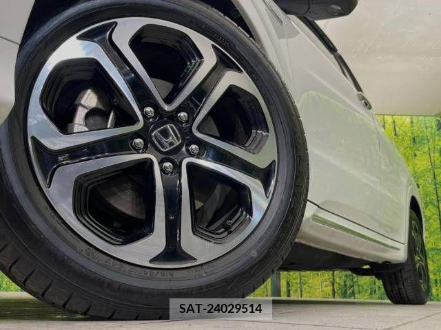 Honda VEZEL 2017-06 247888-13
