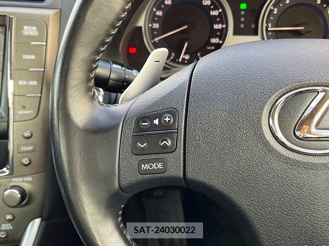 Lexus IS 2010-07 388131-25