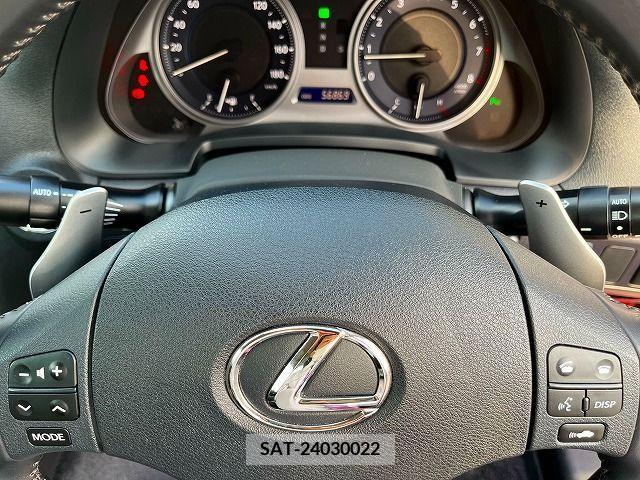 Lexus IS 2010-07 388131-11