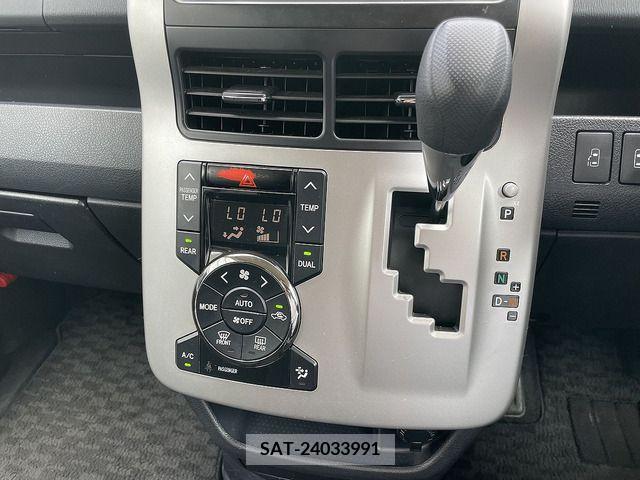 Toyota NOAH 2010-12 365085-15