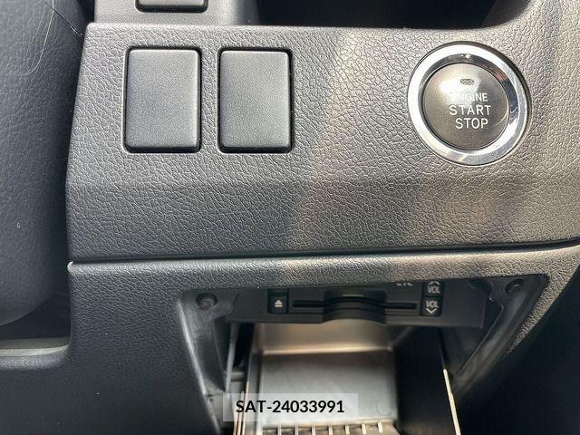 Toyota NOAH 2010-12 365085-11