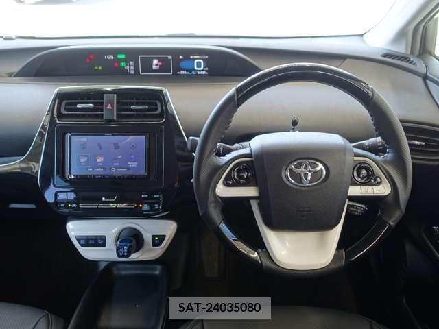 Toyota PRIUS 2018-12 222782-16