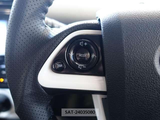 Toyota PRIUS 2018-12 222782-17