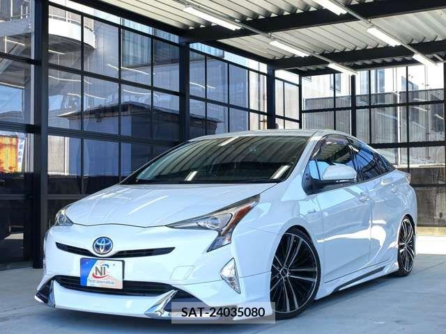 Toyota PRIUS 2018-12 222782-4