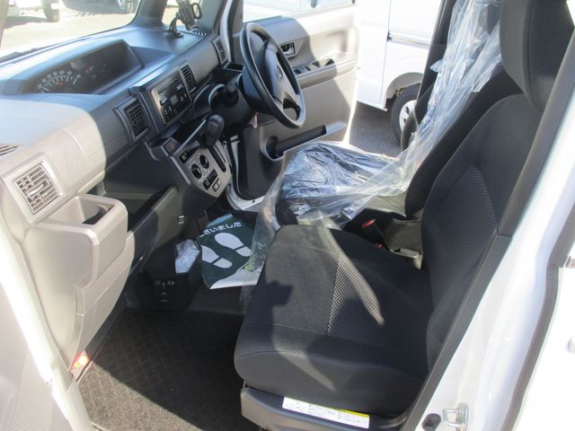 Daihatsu HIJET CADDIE 2019-04 193789-28