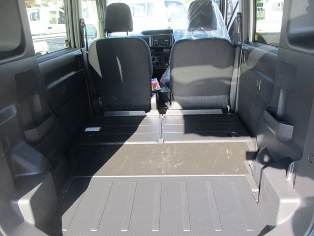 Daihatsu HIJET CADDIE 2019-04 193789-25