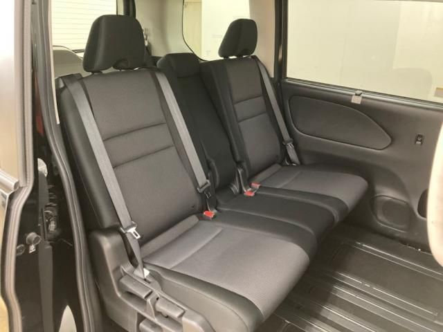 Nissan SERENA 2020-09 184677-10