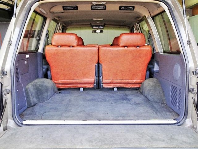 Toyota LAND CRUISER 1996-01 6583-9