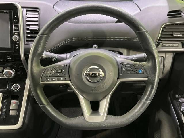 Nissan SERENA 2017-01 26728-12
