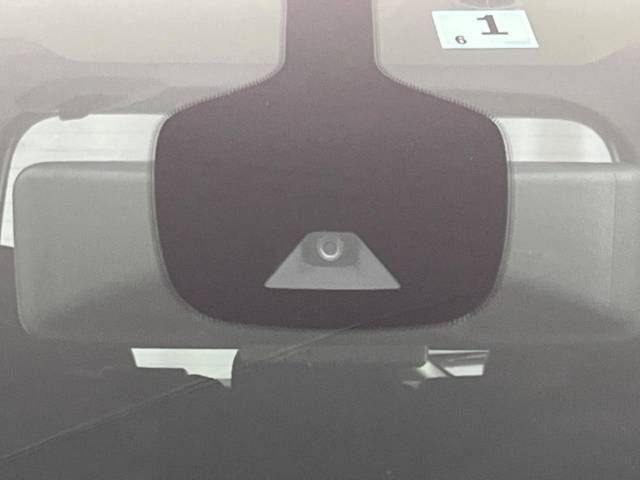 Nissan SERENA 2017-01 26728-2