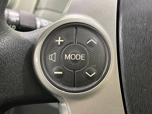 Toyota PRIUS ALPHA 2011-10 17361-6