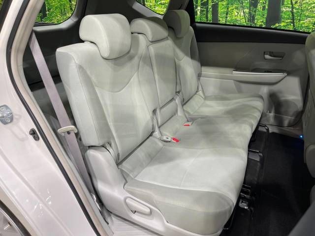 Toyota PRIUS ALPHA 2011-10 17361-9