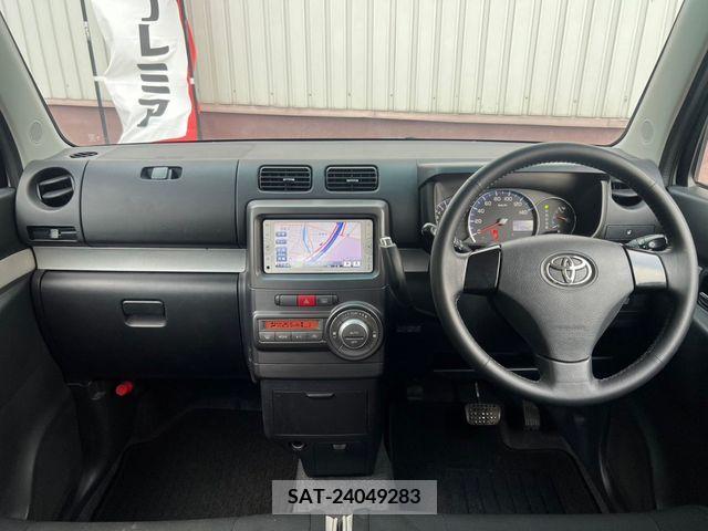 Toyota PIXIS SPACE 2013-03 281438-8