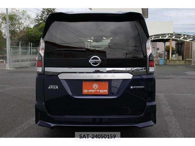 Nissan SERENA 2018-04 284118-7