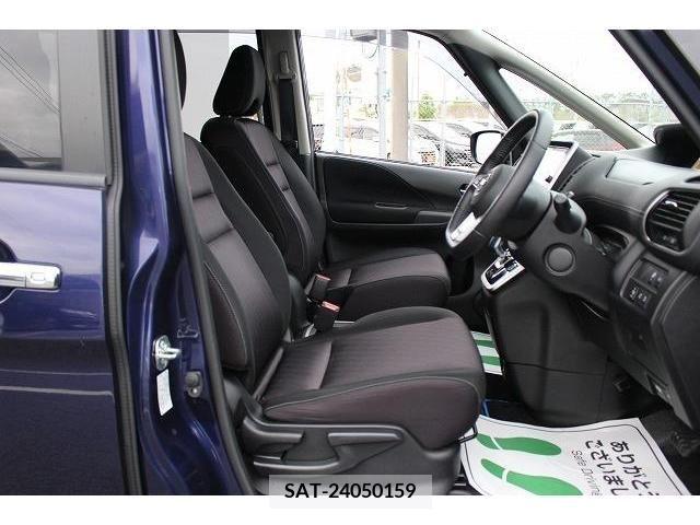 Nissan SERENA 2018-04 284118-13