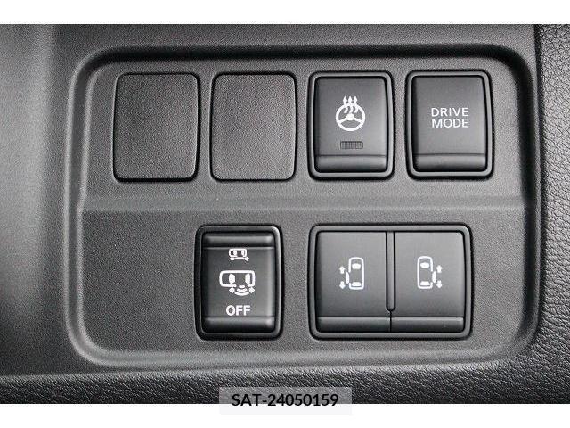 Nissan SERENA 2018-04 284118-4