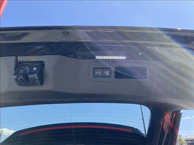 Toyota HARRIER HYBRID 2021-02 905-12