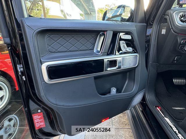 Amg G-CLASS 2018-11 356052-28