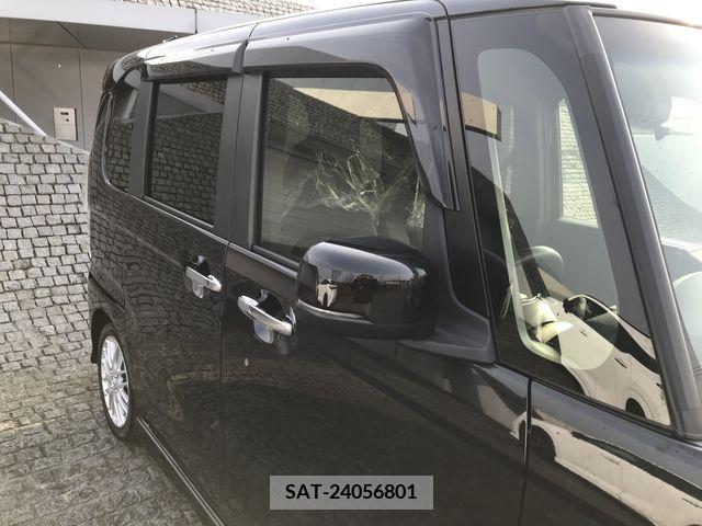 Honda N BOX CUSTOM 2022-03 213157-4