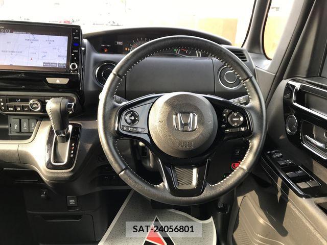 Honda N BOX CUSTOM 2022-03 213157-12