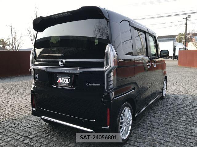 Honda N BOX CUSTOM 2022-03 213157-6